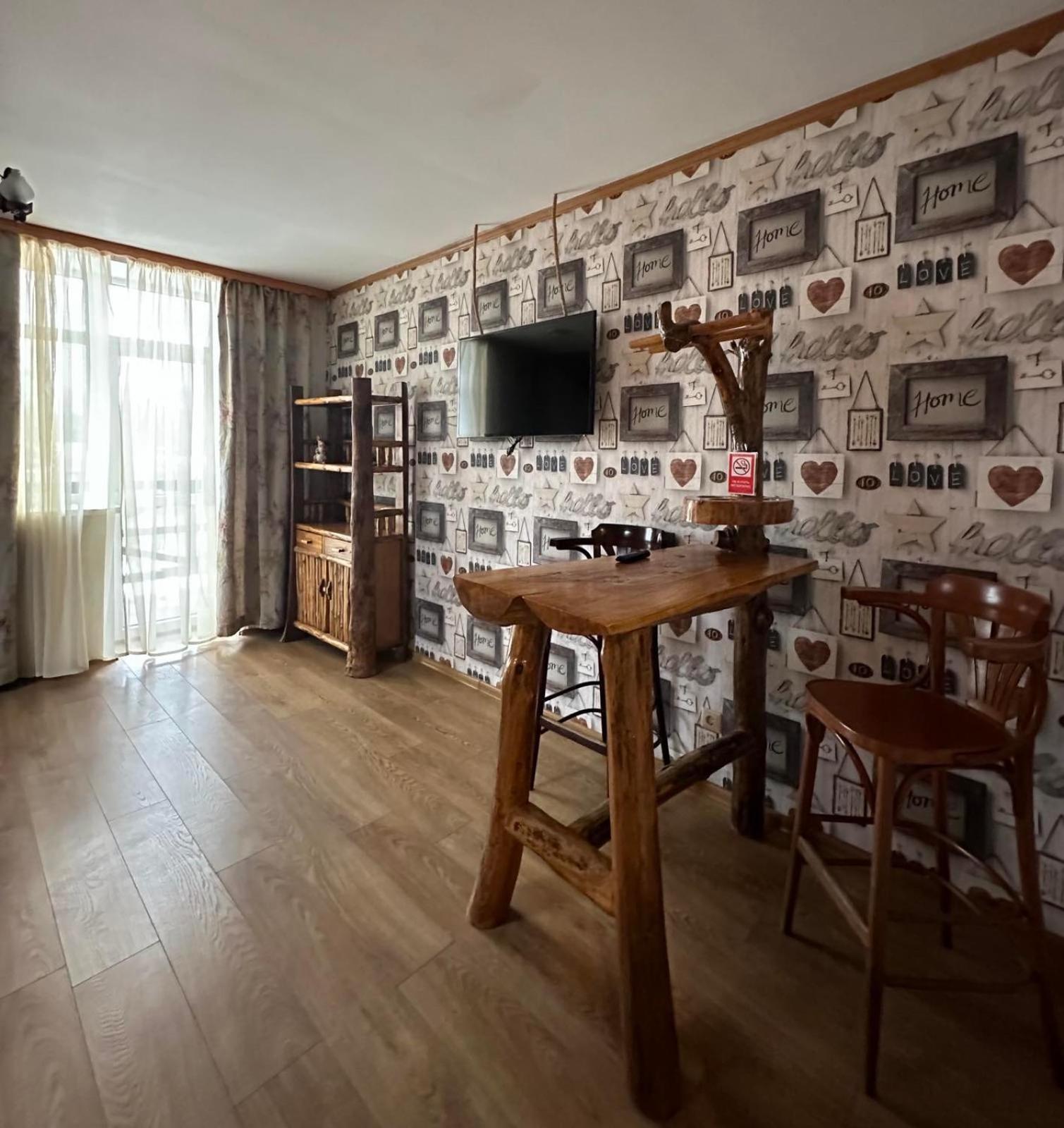 Готель-Ресторан Chalet بيلا تسيركفا المظهر الخارجي الصورة